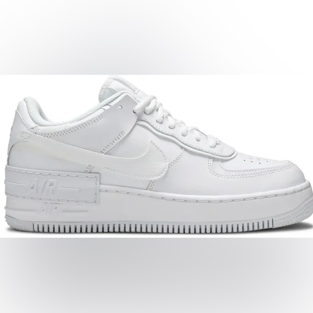 Nike Women's Air Force 1 shadow triple white